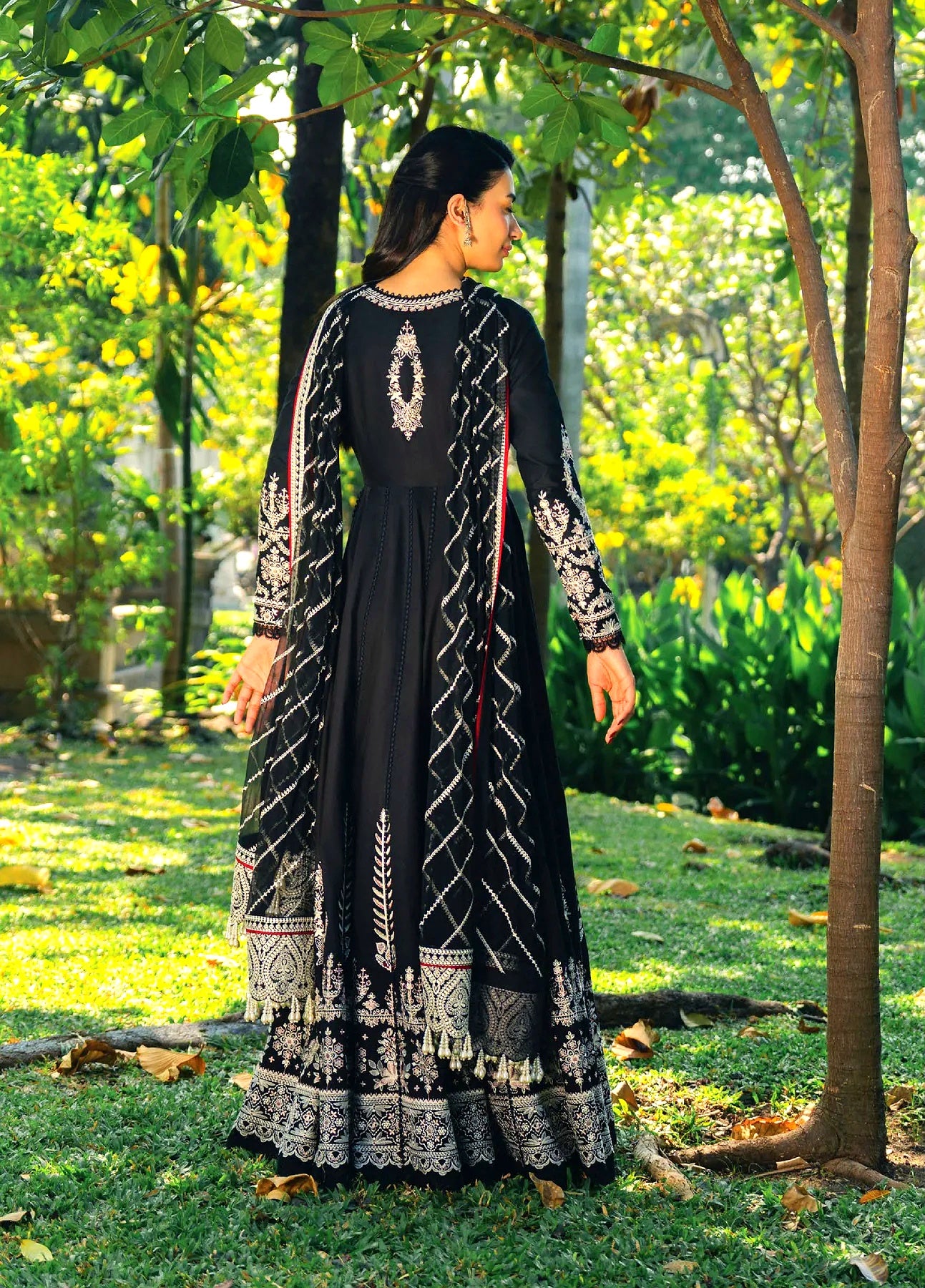 Mulaqat by Afrozeh Unstitched Embroidered Lawn 3 Piece Suit