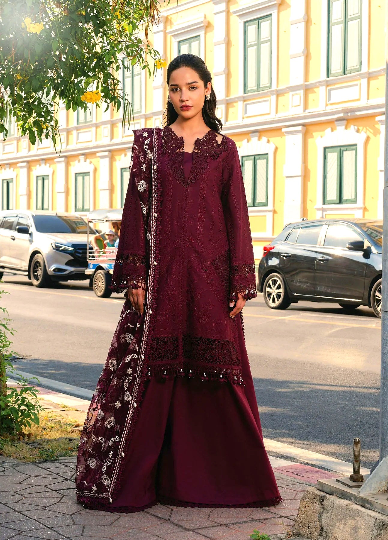 Mulaqat by Afrozeh Unstitched Embroidered Lawn 3 Piece Suit